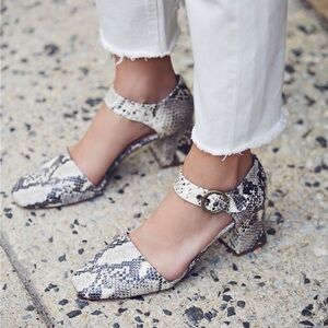 Free People Bardot pink snake heel size 37